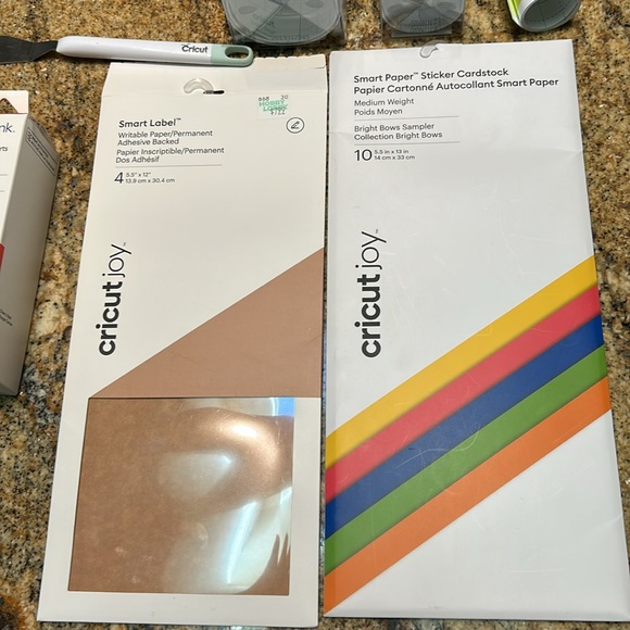 Cricut Joy bundle - Picture 5 of 8